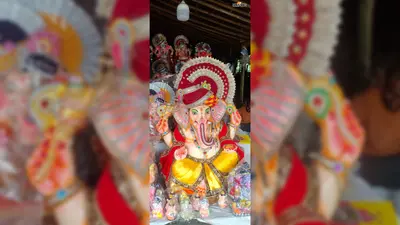 14 सितंबर को गणेश चतुर्थी, बोकारो में शुरू हुई तैयारियां; बाजार में पहुंचीं रंग-बिरंगी प्रतिमाएं