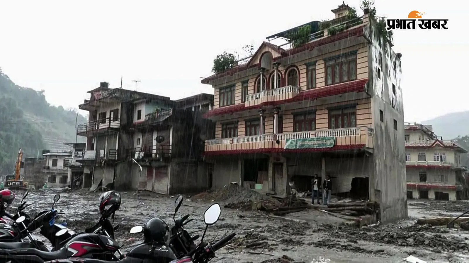 Nepal Flood death toll rises : मृतकों की संख्या बढ़कर 1355 हुई, 5000 के करीब अब भी लापता