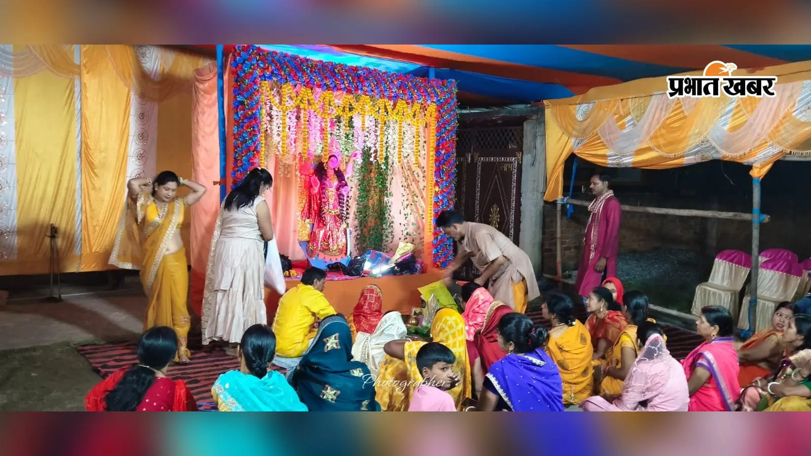 हनुमान नगर में श्रद्धा के साथ हुई मां मनसा की पूजा, भजन-कीर्तन में झूमे श्रद्धालु