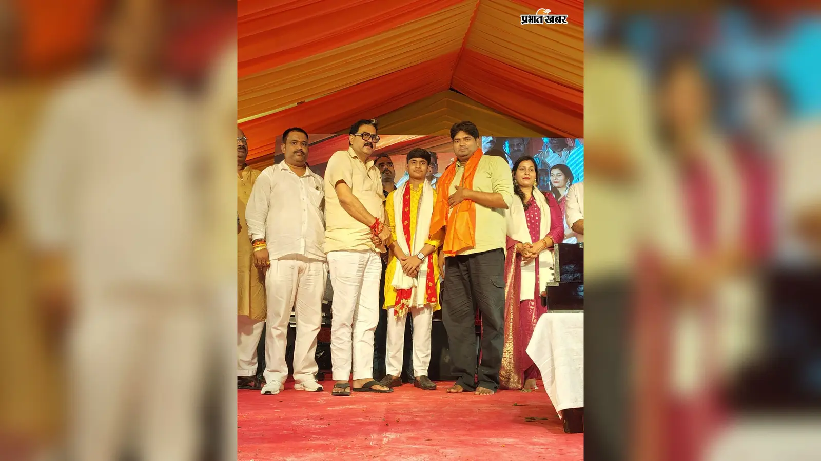 सारण: सिंह रामेश्वर हनुमान महोत्सव में छाए बाल कलाकार रौनक रतन, गजलों पर झूम उठे दर्शक