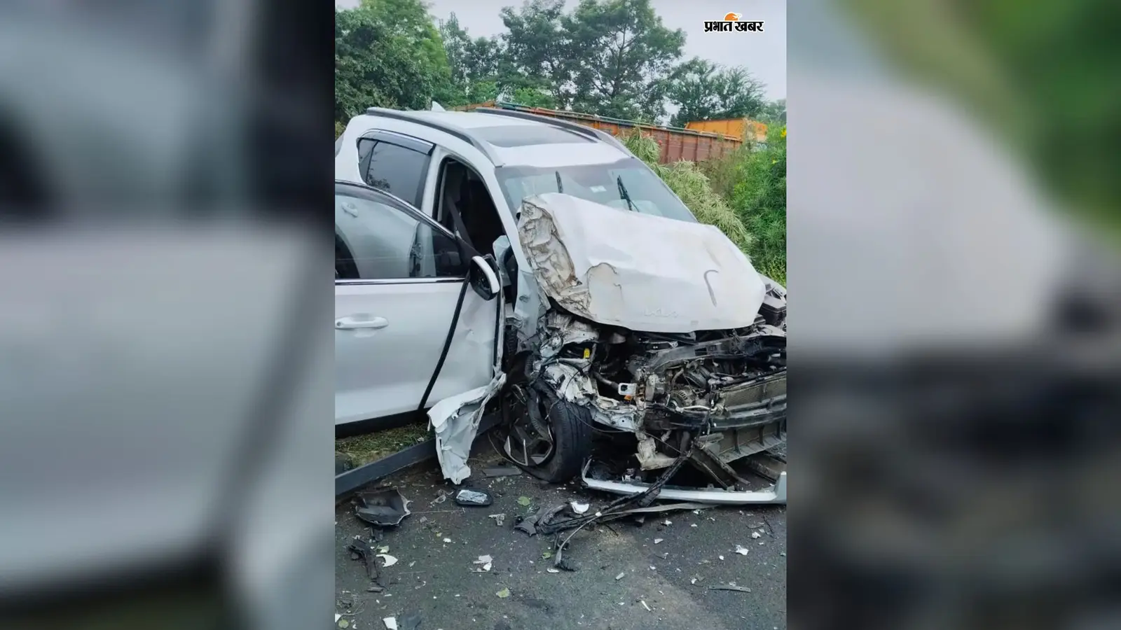 एनएच-27 पर तेज रफ्तार कार ने बाइक में मारी टक्कर, युवक की मौत, महिला समेत दो घायल