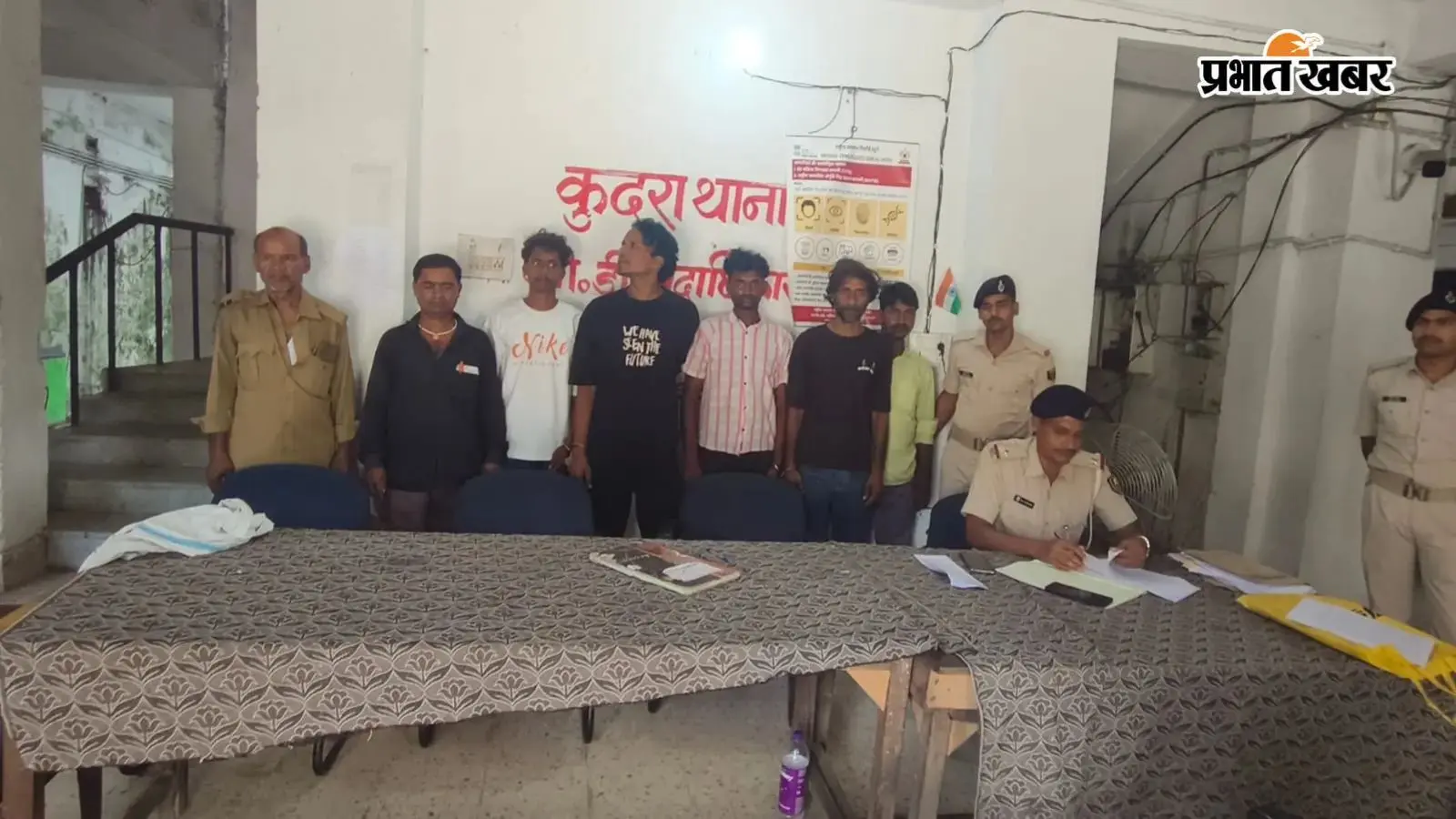 कैमूर में शराब के नशे में शोरगुल कर रहे छह पियक्कड़ गिरफ्तार