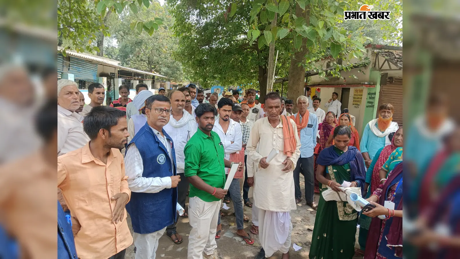 गढ़वा में 'जस्टिस ऑन व्हील्स' से कानूनी जागरूकता, गरीबों को मुफ्त कानूनी सहायता की दी जानकारी