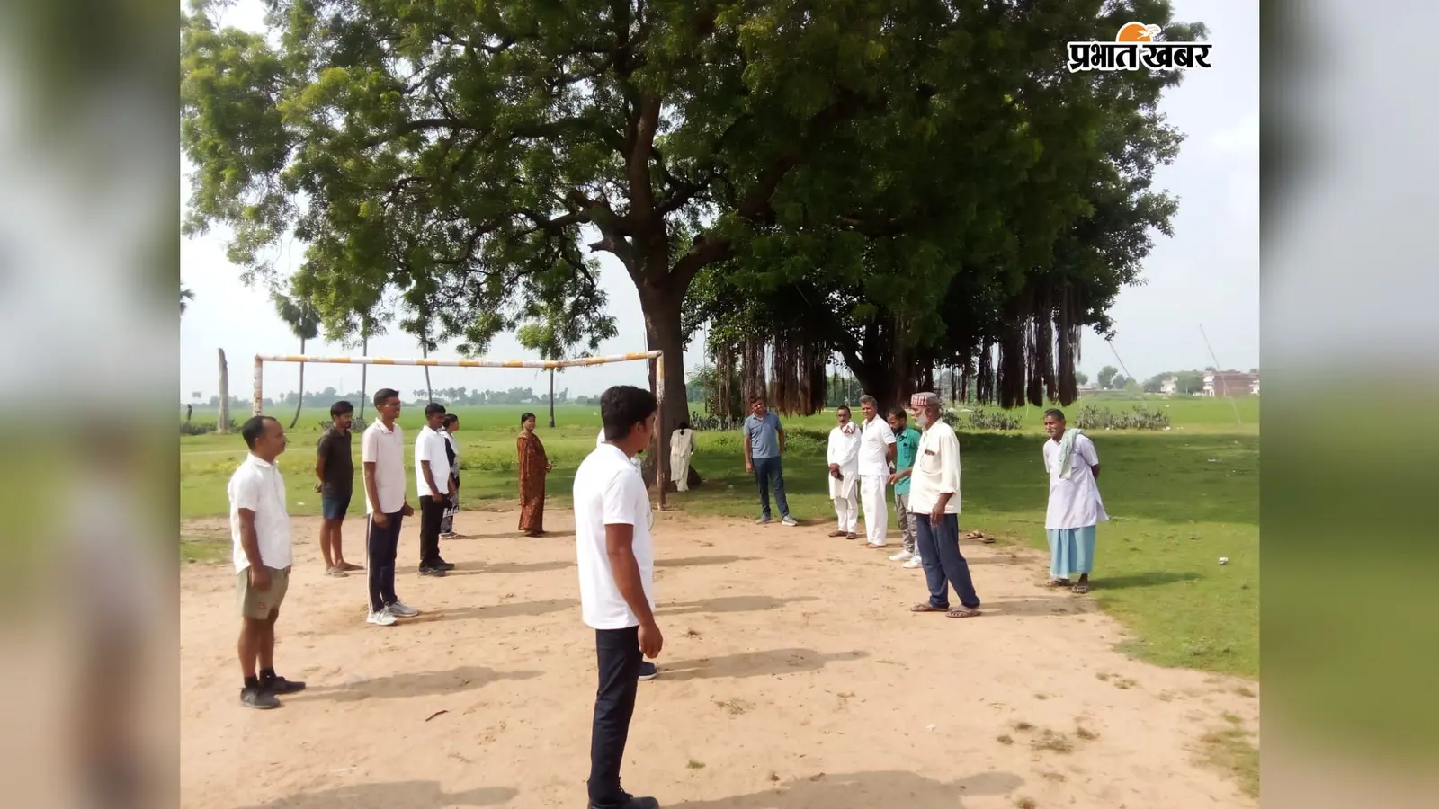 दाउदनगर में ग्राम रक्षा दल और दलपतियों का एक महीने का प्रशिक्षण शुरू, आपदा से चोरी रोकने तक सिखाए जा रहे गुर