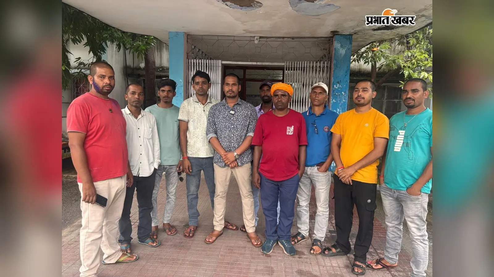 केदला में जेएलकेएम ने सीसीएल को सौंपा 11 सूत्री मांग पत्र, लोकल सेल चालू करने की मांग