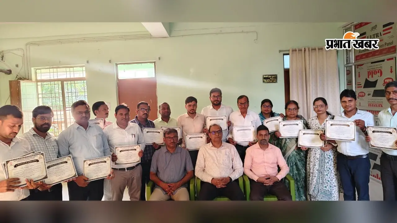 शिक्षक दिवस पर गया गाइडेंस के 36 शिक्षकों का सम्मान, अधिकारियों ने योगदान को सराहा