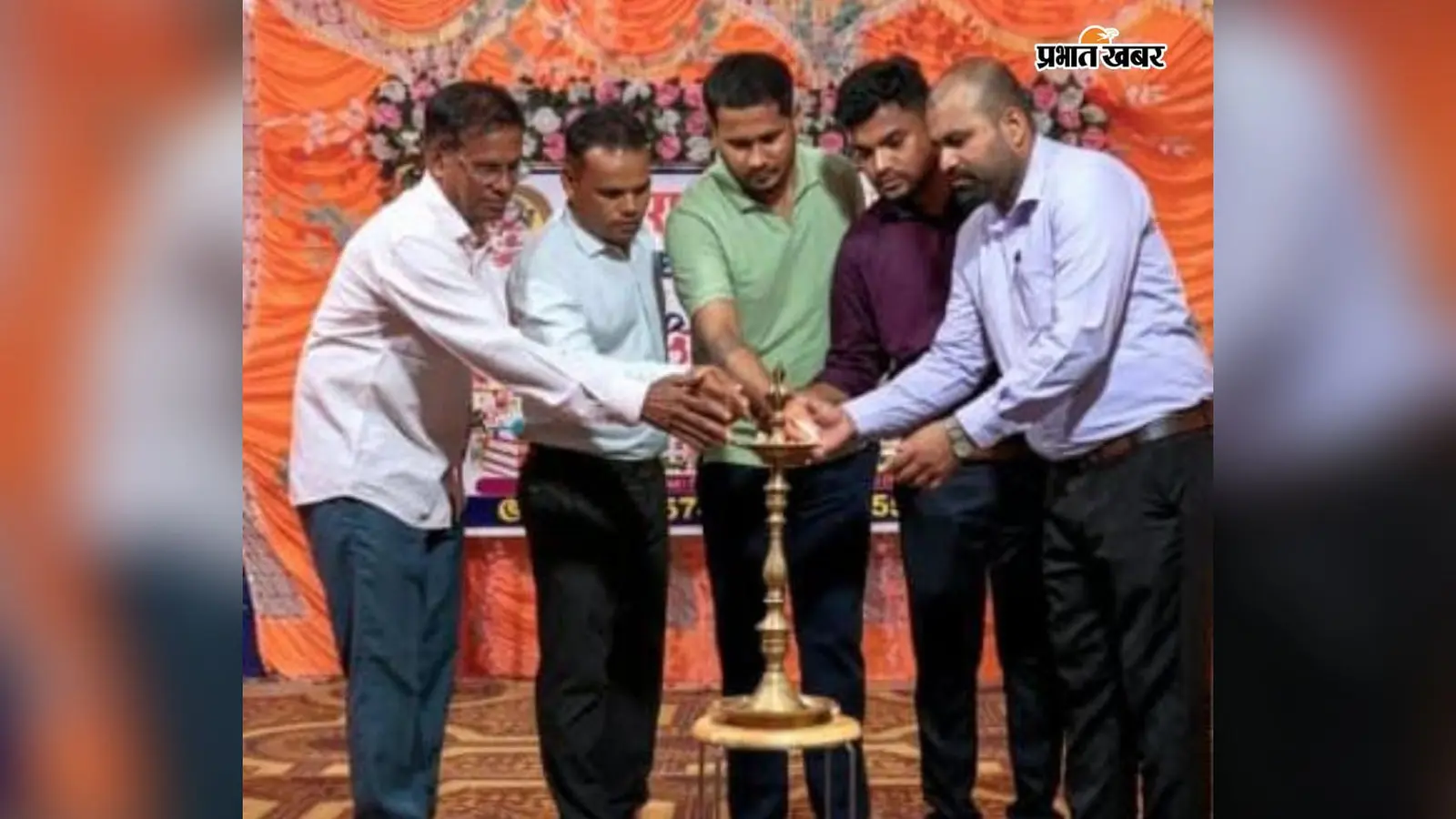 गोपालगंज में शिक्षक दिवस पर कार्यक्रमों की धूम, बच्चों की सांस्कृतिक प्रस्तुतियों ने जीता दिल; गुरुजनों का हुआ सम्मान