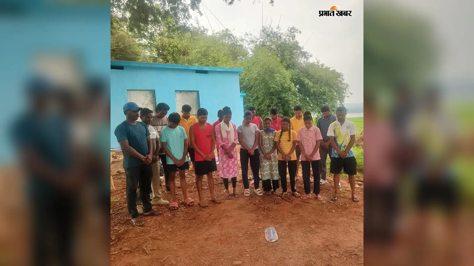 पतरातू डैम के नेतुआ टापू पर ड्रैगन बोट खिलाड़ियों ने सुदिव्य सोनू को दी श्रद्धांजलि