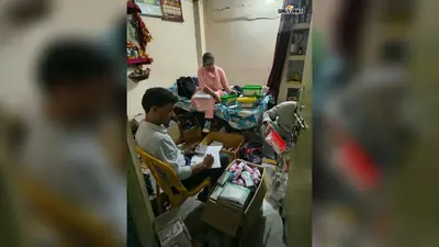 भभुआ में एलआईसी भवन की चौथी मंजिल पर छापेमारी, भारी मात्रा में अवैध दवाएं बरामद