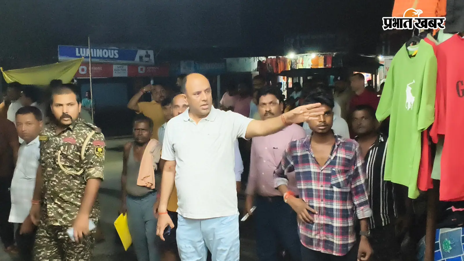 वीरपुर: स्वच्छ और सुंदर भीमनगर के लिए सड़क पर उतरे SDM, सहरसा चौक से 200 मीटर दूर शिफ्ट होगा बस स्टैंड