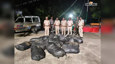 सड़क छोड़ नदी बनी शराब तस्करी का रास्ता, लखनदेई की धारा से मिली 3300 बोतल नेपाली शराब