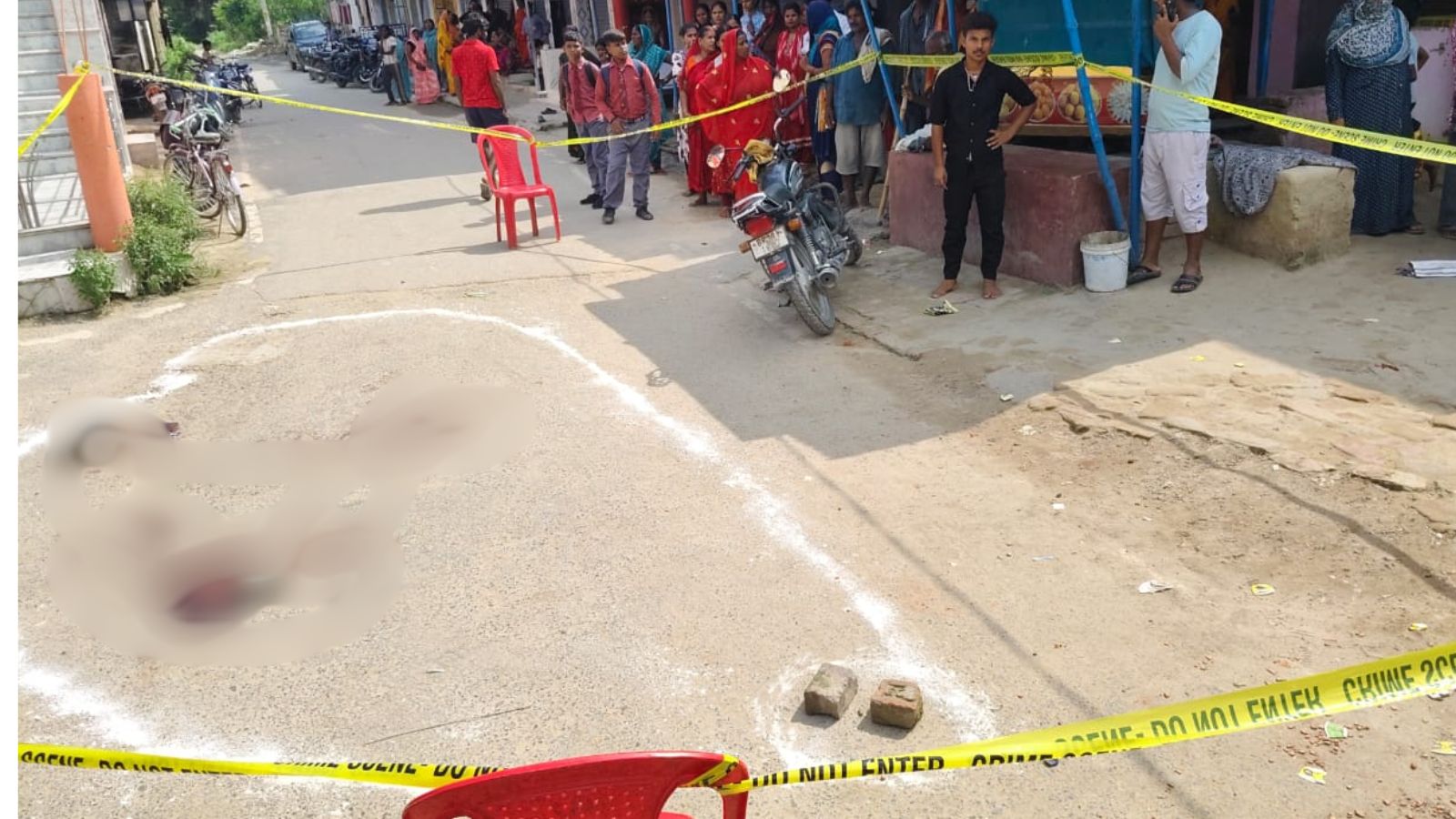 सीवान में ज्वेलरी दुकान में दिनदहाड़े लूट