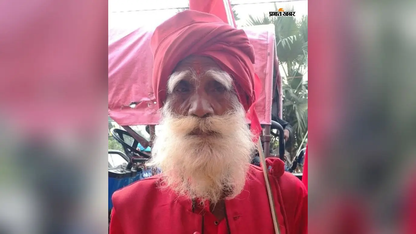 95 वर्ष की उम्र में पुजारी बैजनाथ सिंह का निधन, पांच दशक तक छपरा के इस मंदिर में की सेवा; अंतिम यात्रा में उमड़ा जनसैलाब