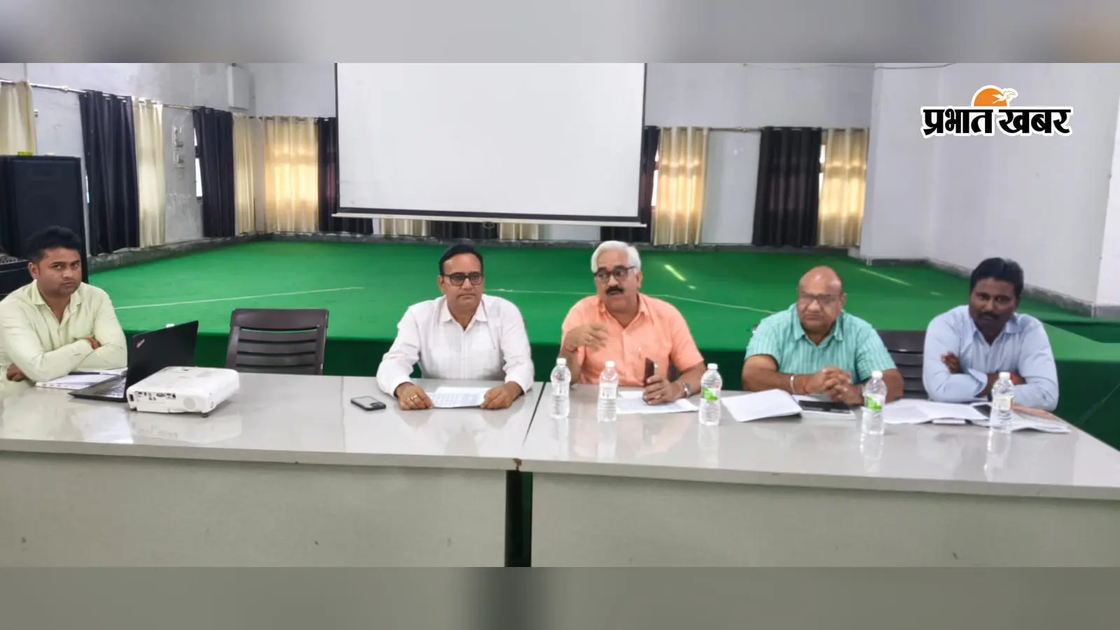 नरकटियागंज में 63 हजार एकड़ गन्ने की खेती का सर्वे पूरा, रकबा घटने के बावजूद रिकॉर्ड उत्पादन की उम्मीद