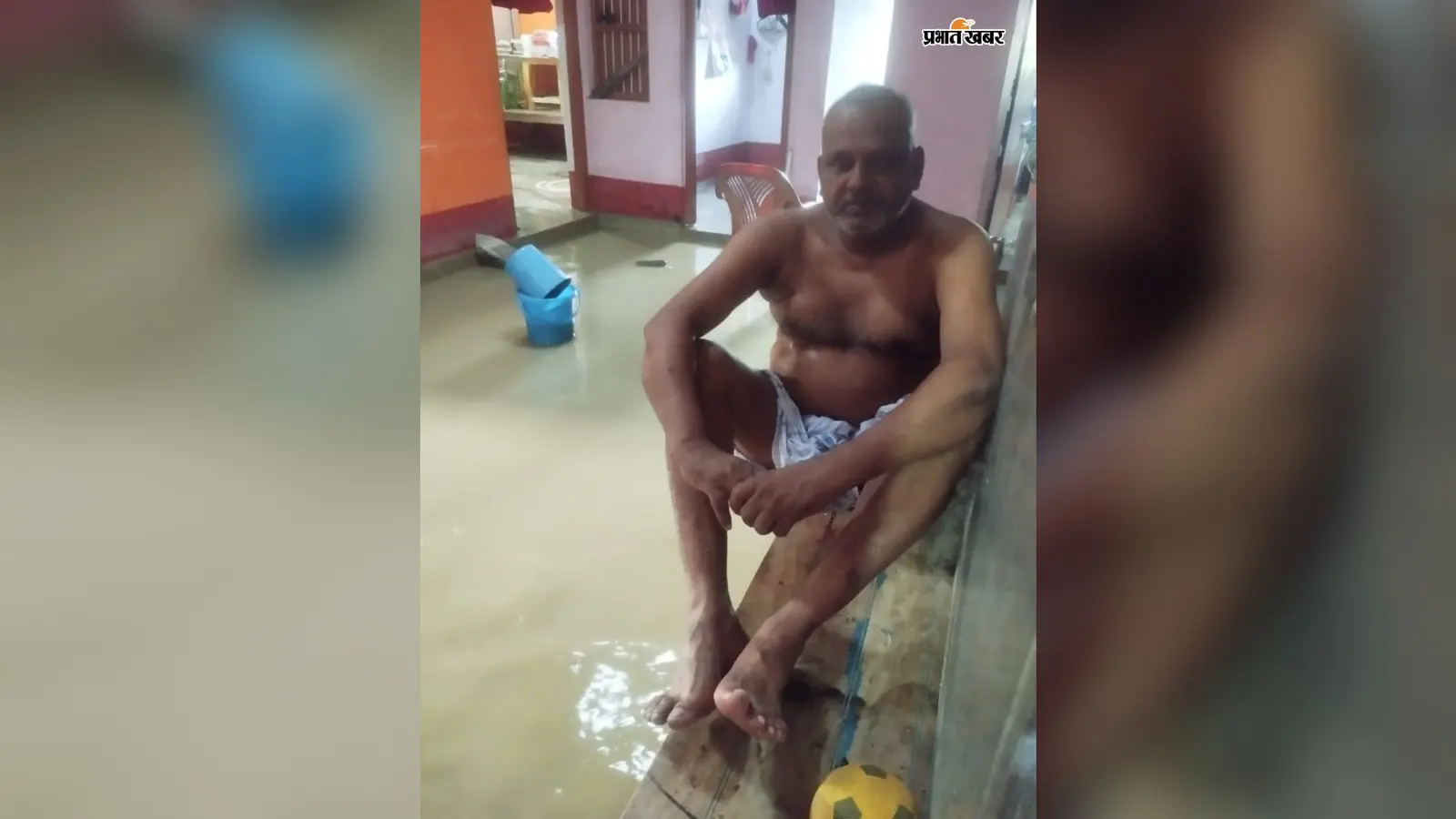 फौजी जज्बे के आगे हारी बाढ़: उफनते पानी में अकेले डटे रहे 60 वर्षीय पूर्व सैनिक, बचा लिया अपना आशियाना