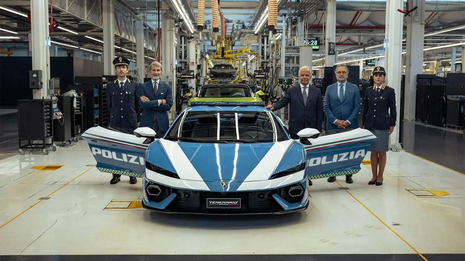 907 HP वाली Lamborghini अब चलाएगी इस देश की पुलिस, जरूरत पड़ने पर ऑर्गन पहुंचाने में करेगी मदद