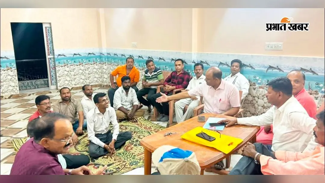 हजारीबाग में दुर्गापूजा की तैयारी तेज, बड़ा बाजार महासमिति की बैठक में आयोजन पर चर्चा