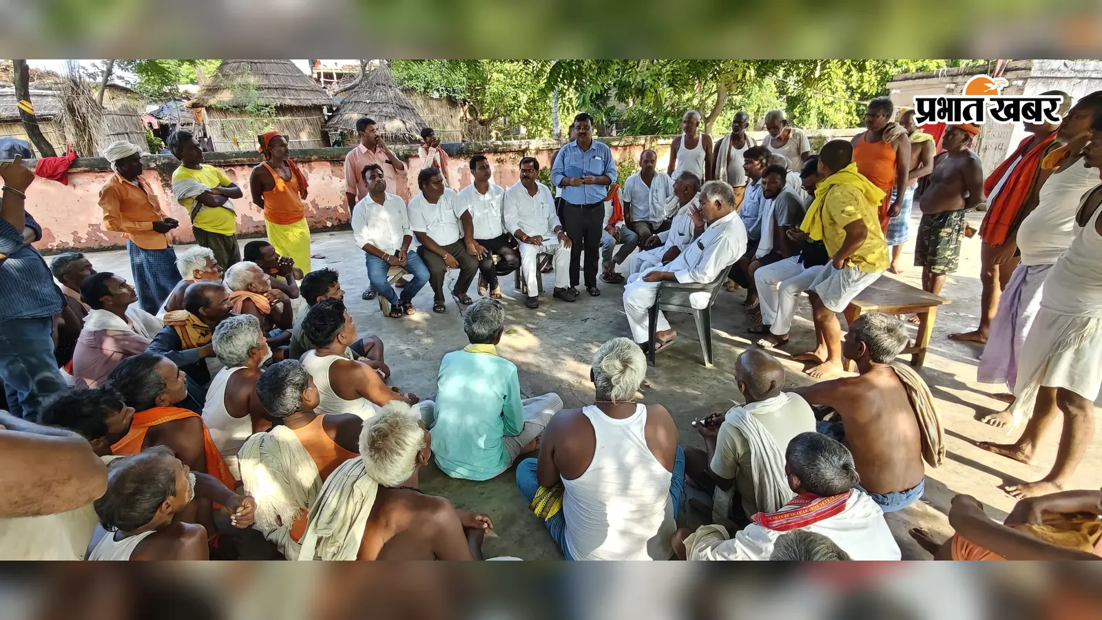 सारण में बाढ़ पीड़ितों से मिला सांसद राजीव प्रताप रूडी का प्रतिनिधिमंडल, नाव से गांवों में पहुंचकर सुनी समस्याएं