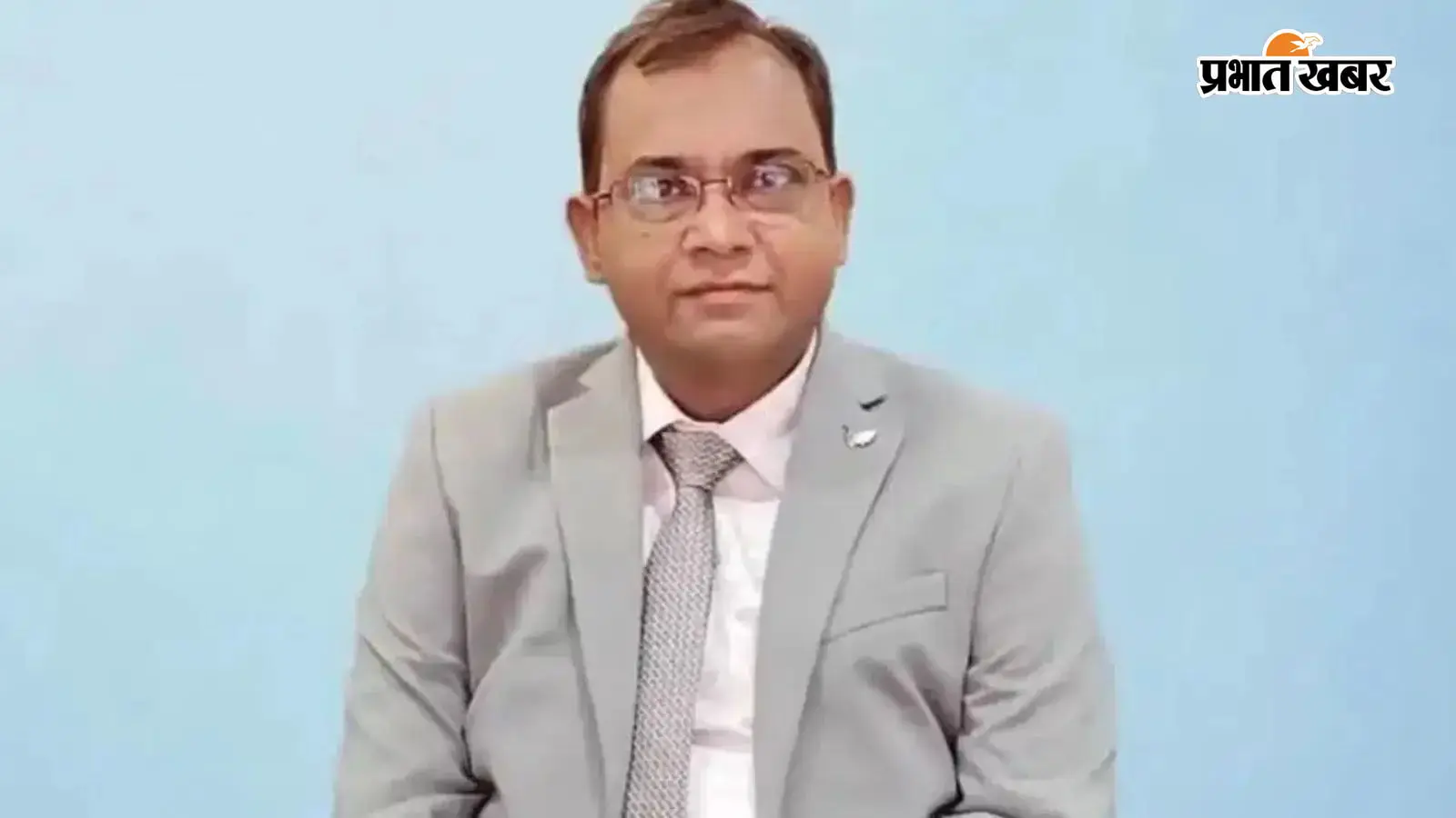 महंगी गाड़ियां, बंगला, 16 जमीनें और लाखों के फंड्स, BDO आनंद विभूति के ठिकाने पर EOU की रेड में क्या-क्या मिला?