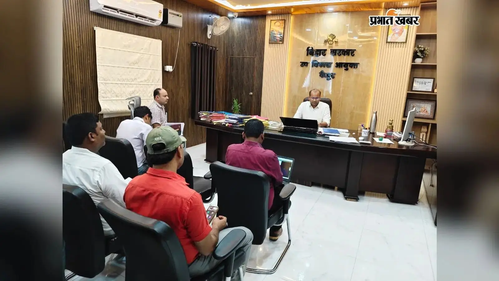 कैमूर में स्वच्छता व्यवस्था को प्रभावी बनाने का निर्देश, महादलित टोलों में शत-प्रतिशत शौचालय निर्माण पर जोर
