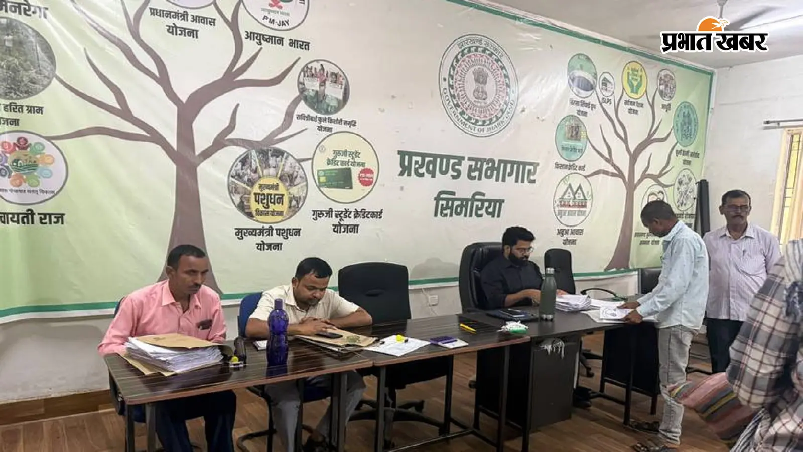 चतरा के सिमरिया में 2,964 अनमैप्ड और 15,188 विसंगति मैपिंग वाले मतदाता चिह्नित
