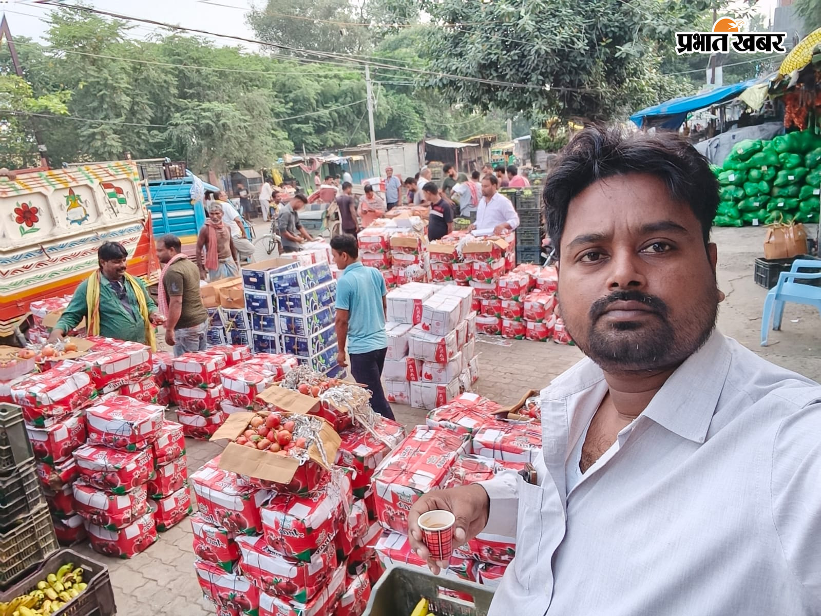 सड़क पर सजी फल की दुकान आवेदन के साथ फल व्यवसाय चंदन कुमार | Prabhat Khabar Network