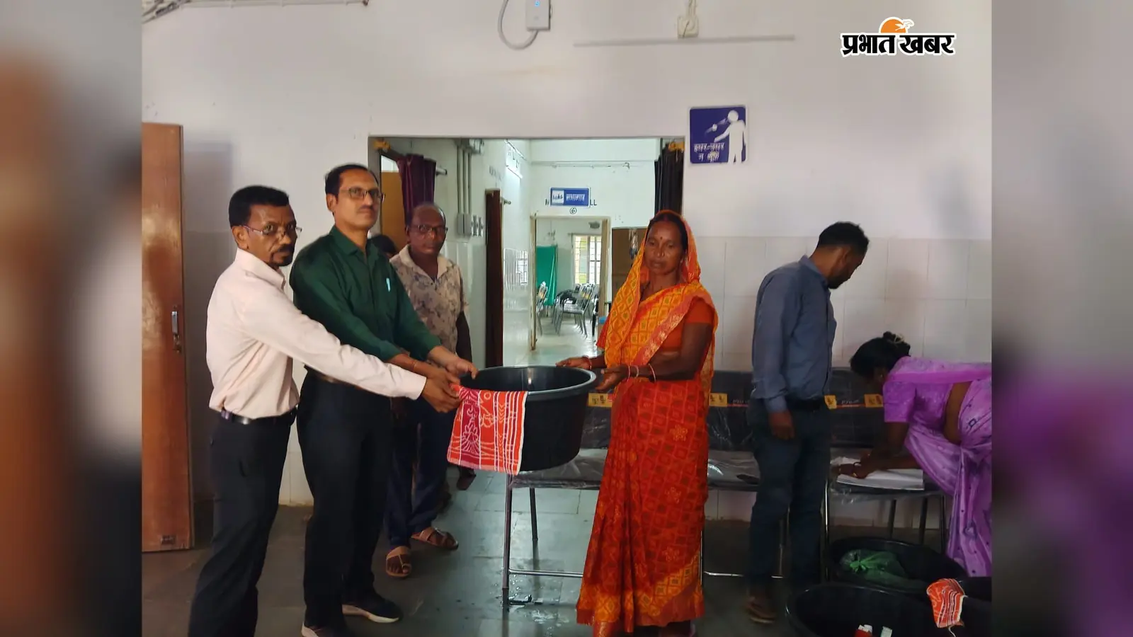 कुरडेग में 25 फाइलेरिया मरीजों को मिली एमएमडीपी किट, स्व-देखभाल की दी जानकारी
