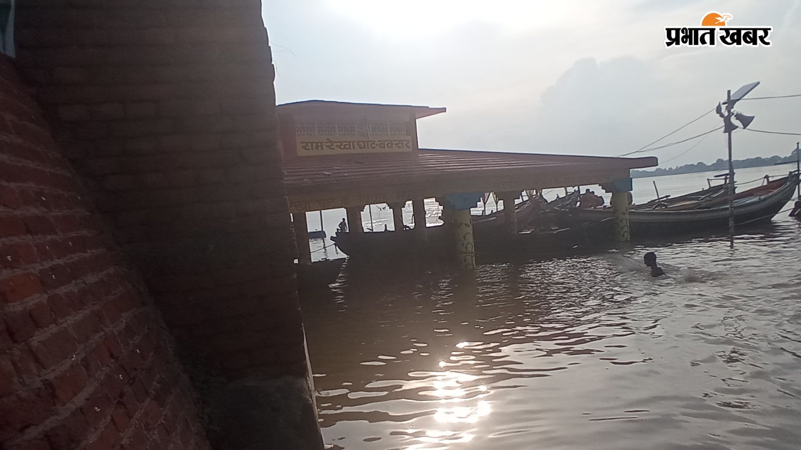 गंगा जी के जलस्तर में तीसरे दिन भी गिरावट जारी है