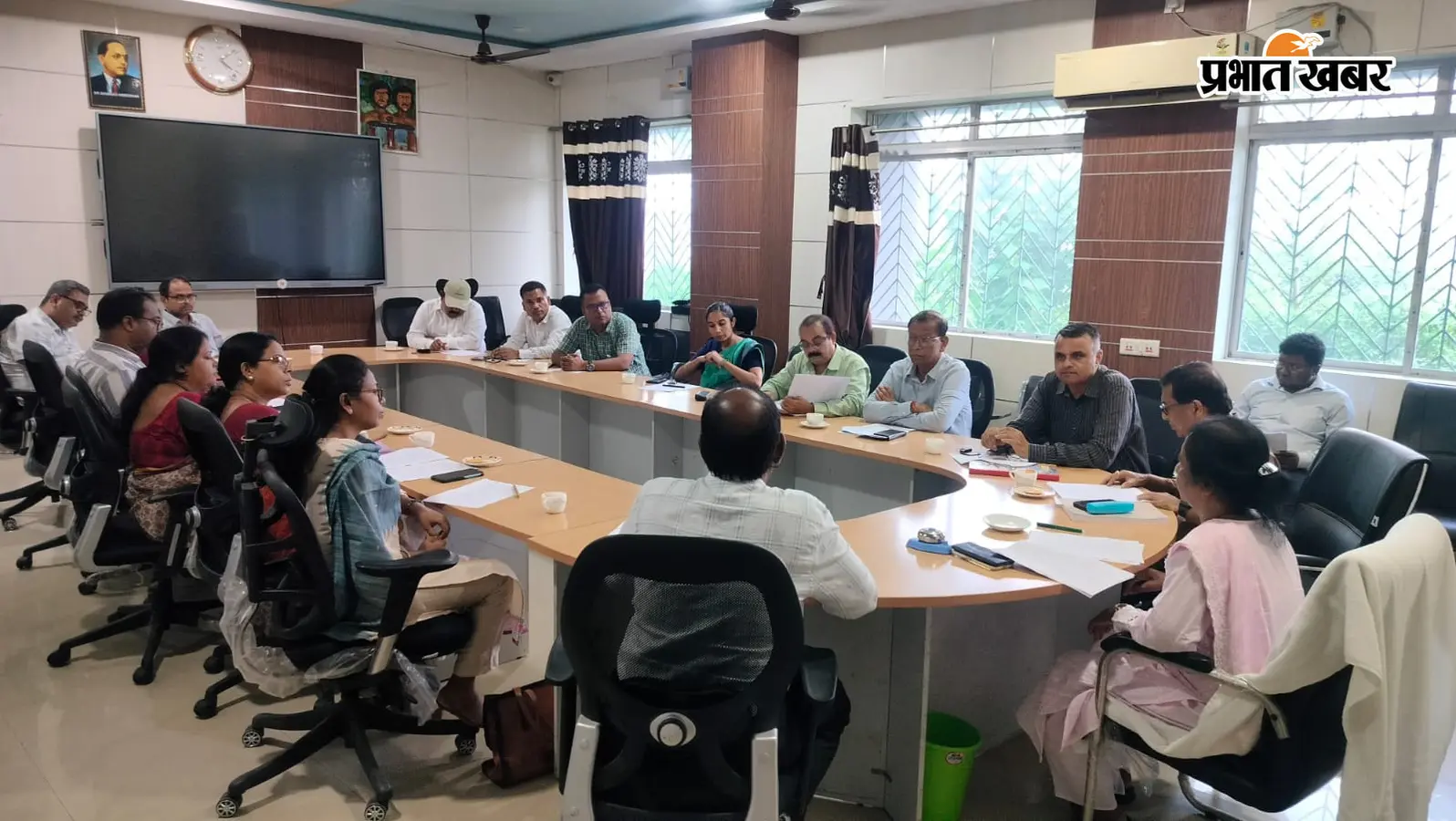 एसकेएमयू में अधिकारियों व नवनियुक्त निदेशकों की बैठक, कुलपति ने जिम्मेदारियों के प्रभावी निर्वहन पर दिया जोर