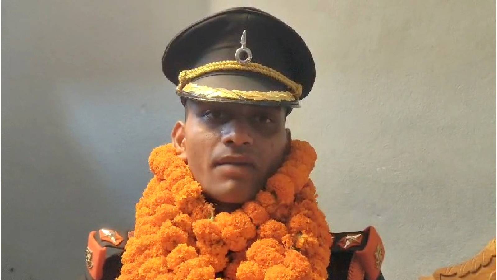 लेफ्टिनेंट अमृत राज कुमार।