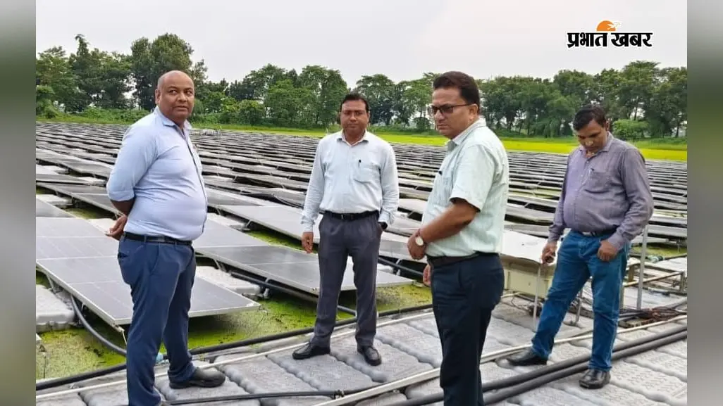 सुपौल में 525 किलोवाट फ्लोटिंग सोलर प्लांट से बिजली के साथ रोजगार बढ़ाने की तैयारी, पोखर में मछली पालन शुरू