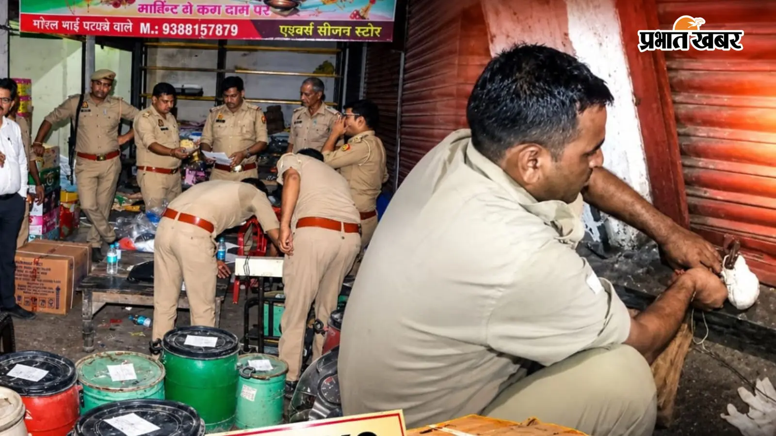 दिवाली से पहले मेरठ में ‘बारूद’ का खेल! पटाखों के बहाने 400 किलो विस्फोटक का जखीरा बरामद, तीन ठिकानों पर पुलिस का छापा