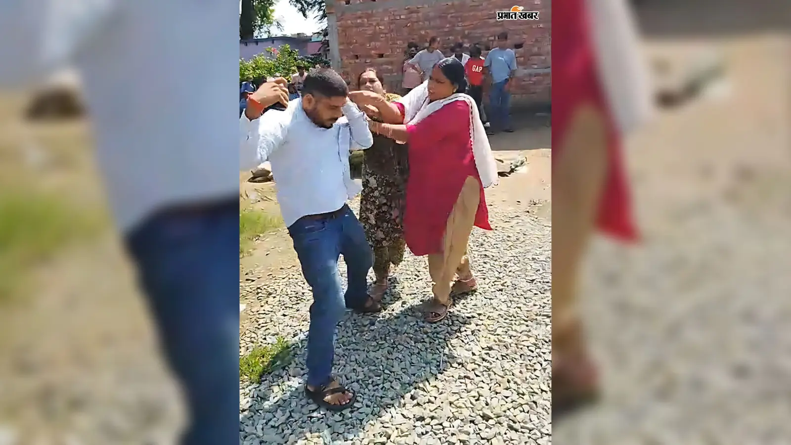 सासाराम : चनकी स्कूल में शिक्षकों के बीच मारपीट, पांच शिक्षक निलंबित