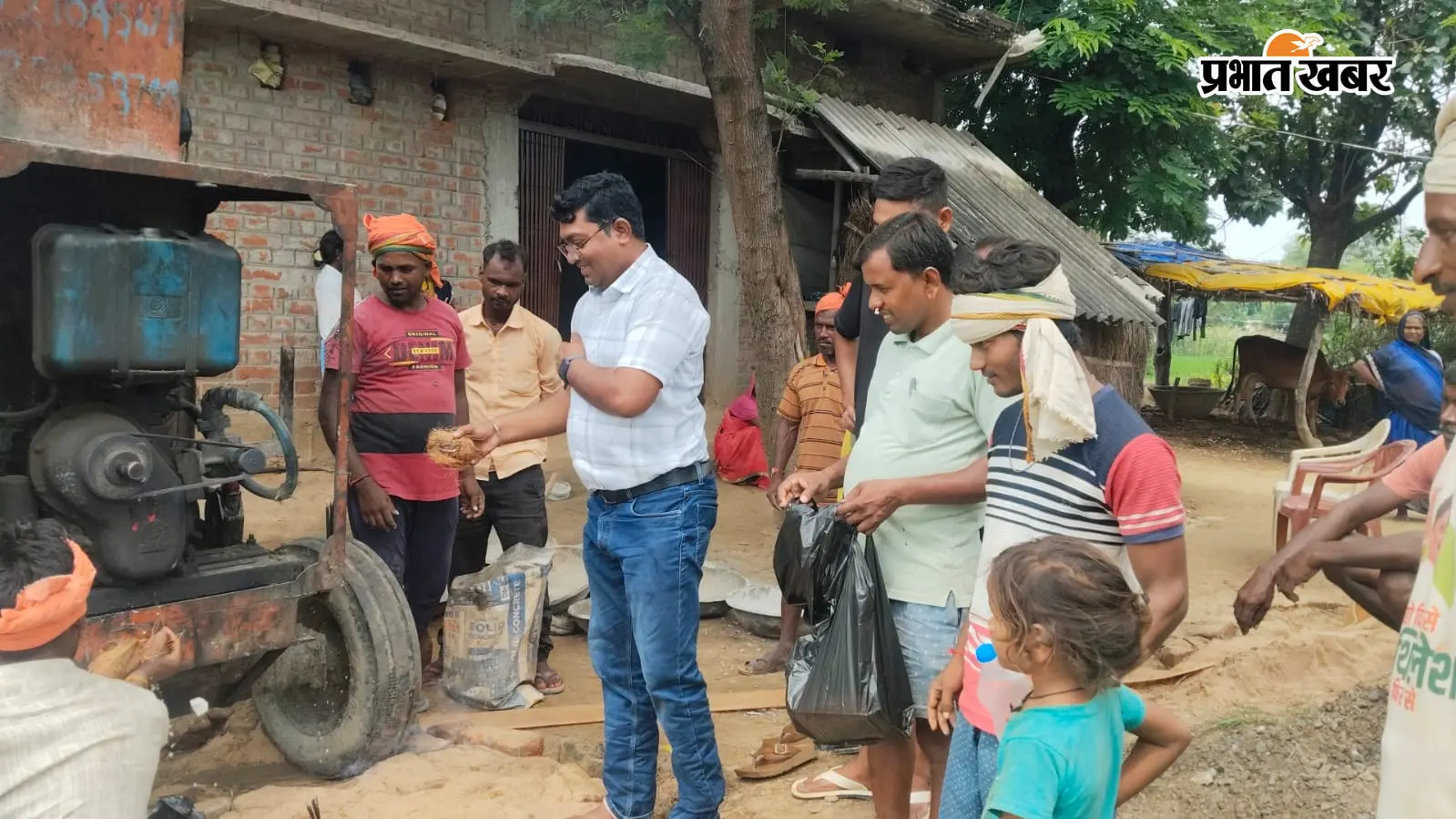 2 लाख रुपए की लागत से बनेगी पीसीसी सड़क, ग्रामीणों को मिलेगी आवागमन में सहूलियत