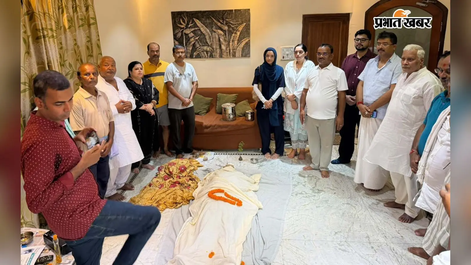 पूर्णिया: मरणोपरांत दृष्टिदान की अनोखी मिसाल; स्व. विभा देवी के बाद पति श्रीकृष्ण मोहन साह का भी हुआ नेत्रदान