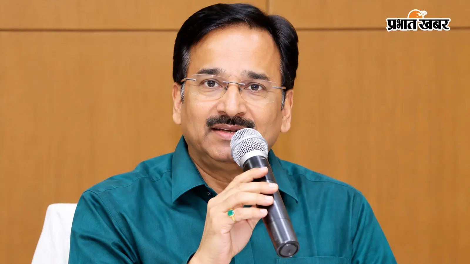 निलंबन से मुक्त हुए IAS विनय चौबे ने संभाला पदभार, कार्मिक विभाग में दिया योगदान
