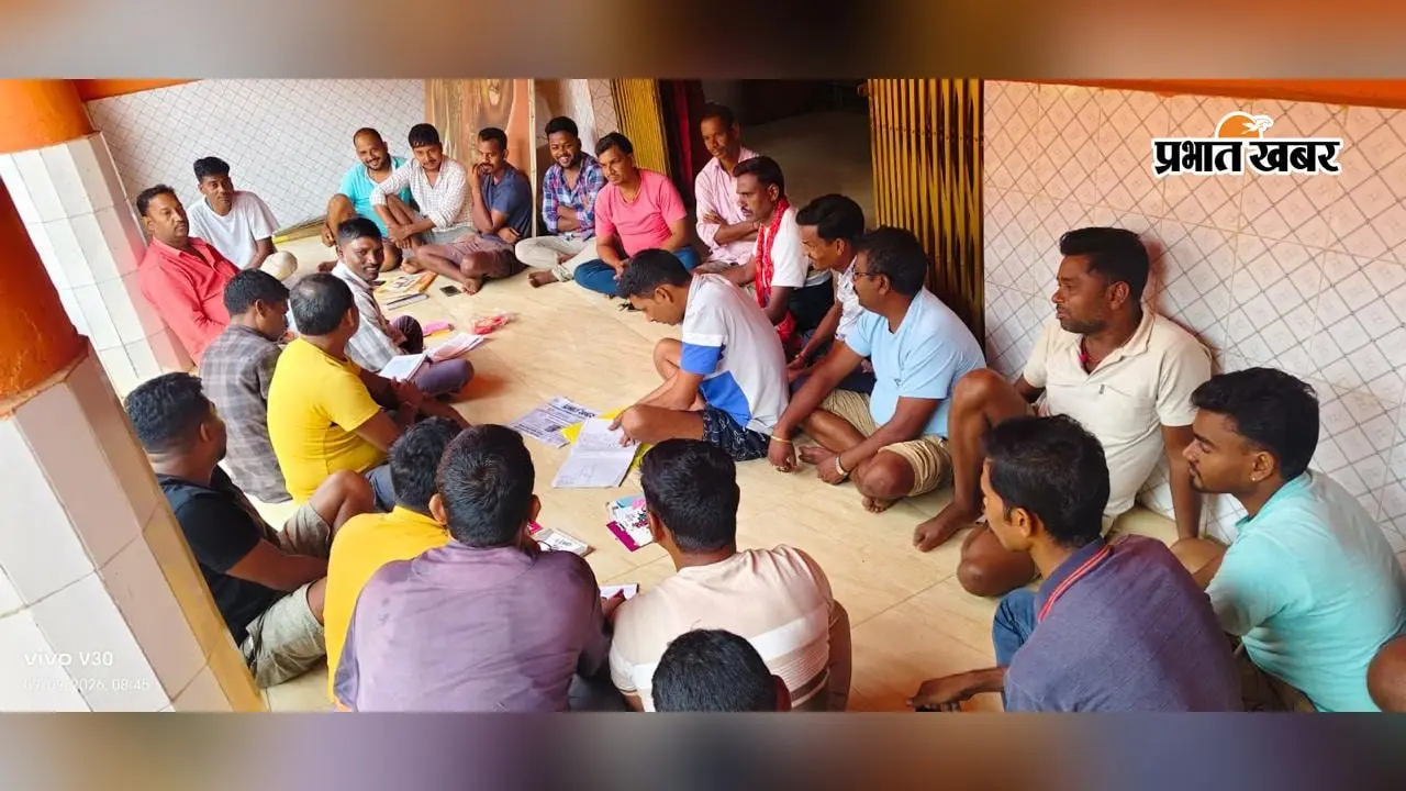 आदर में दुर्गा पूजा को लेकर बड़ा फैसला, नयी कमेटी का हुआ गठन