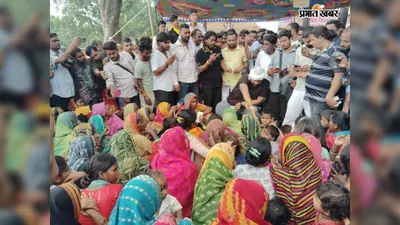 हाजीपुर : बिदुपुर में बाढ़ प्रभावितों के बीच पहुंचे सांसद पप्पू यादव, पीड़ितों को बांटी राहत सामग्री, सरकार पर संवेदनहीनता का लगाया आरोप