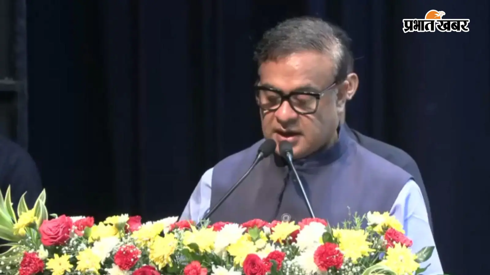 माता-पिता की देखभाल नहीं करने पर असम में सरकारी कर्मचारी की कटती है सैलरी? जानें क्या कहता है निमय