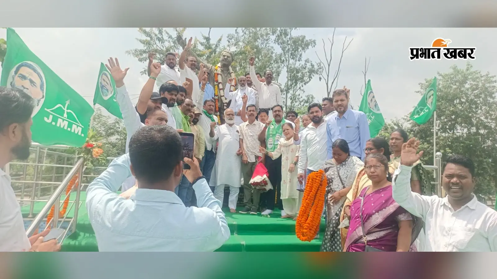 दुर्गा सोरेन की जयंती पर सादगी से हुआ कार्यक्रम, सीएम हेमंत ने कहा- उनका संघर्ष हमेशा प्रेरणा देगा