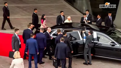 भारत-रूस दोस्ती की दिखी गर्मजोशी, द्विपक्षीय वार्ता के बाद एक ही कार से INNOPROM पहुंचे पीएम मोदी और पुतिन