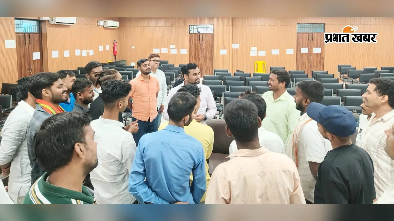 बक्सर में पंचायत खेल क्लबों को मजबूत करने की कवायद: ग्राउंड और किट की कमी होगी दूर, 'मशाल' प्रतियोगिताओं पर बड़ा फैसला