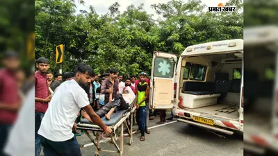 सासाराम : अकबरपुर-अधौरा मार्ग पर गड्ढे में गिरी अनियंत्रित बाइक, दो युवक घायल