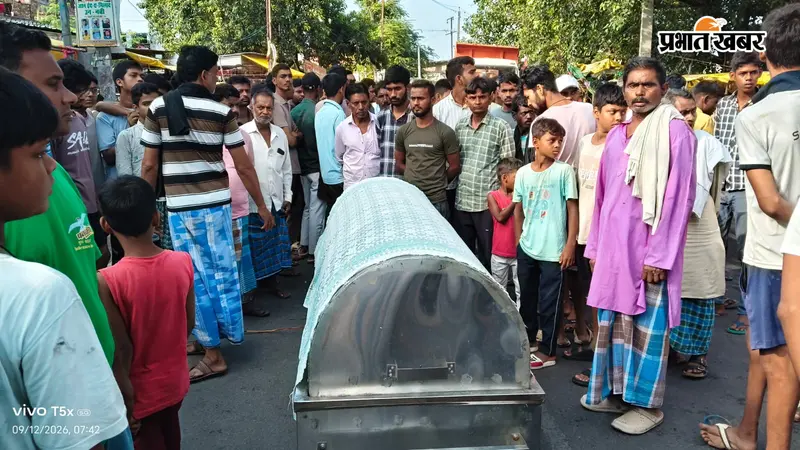 भोजपुर में शराब बेचने का विरोध करने पर युवक को घर में घुसकर मारी गोली, मौत के बाद आरा-सासाराम स्टेट हाईवे 5 घंटे तक जाम, भारी हंगामा