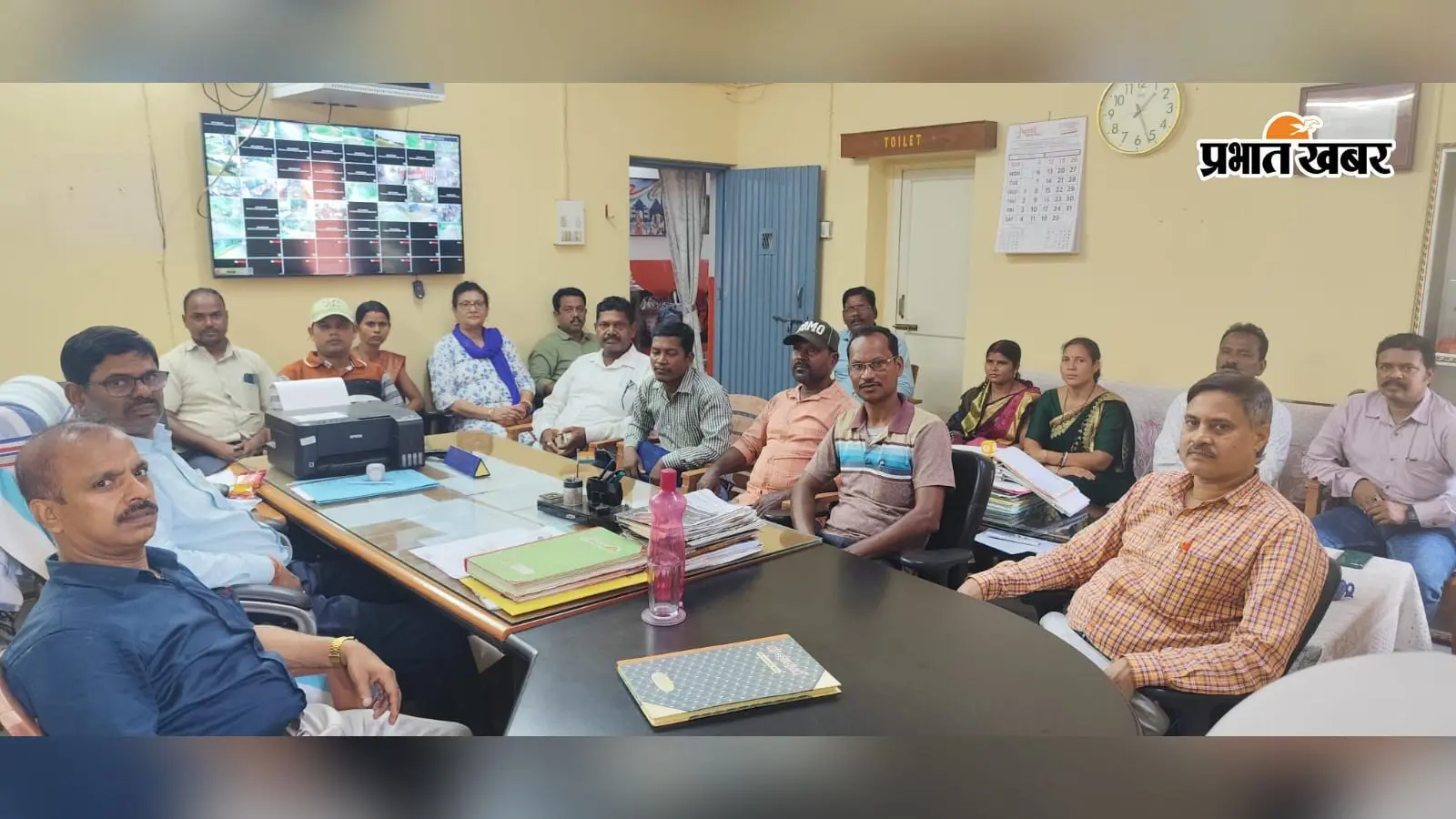 जवाहर नवोदय विद्यालय में मोबाइल पर सख्ती: छात्रावास में फोन मिला तो अभिभावक को देनी होगी सफाई