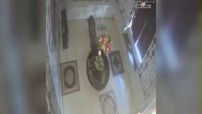 सहरसा के बाबा जालंधर नाथ मंदिर में अद्भुत नजारा: शिवलिंग के चारों ओर परिक्रमा करती दिखी 'दिव्य रोशनी'; CCTV फुटेज वायरल