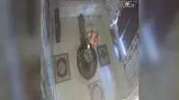 सहरसा के बाबा जालंधर नाथ मंदिर में अद्भुत नजारा: शिवलिंग के चारों ओर परिक्रमा करती दिखी 'दिव्य रोशनी'; CCTV फुटेज वायरल