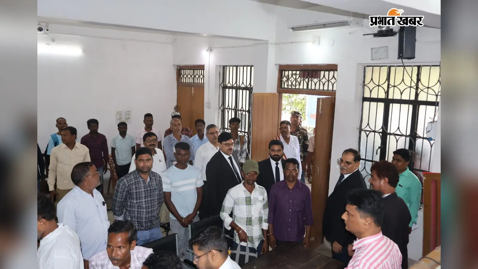 सरायकेला में राष्ट्रीय लोक अदालत का बड़ा असर: 7,834 मामलों का निपटारा, 92.23 लाख रुपये की राशि वसूल