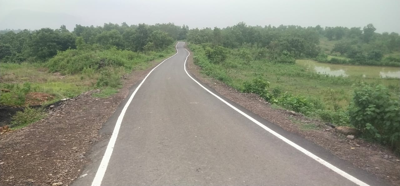 नई चमचमाती सड़क