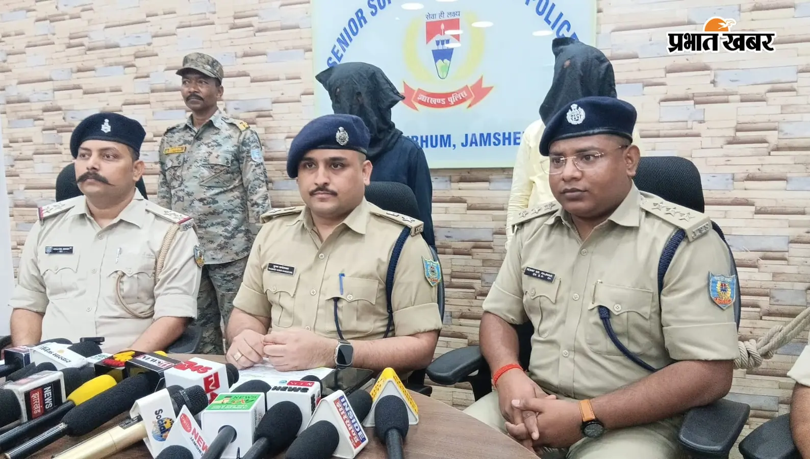 मुसाबनी पुलिस ने किया बाइक चोर गिरोह का भंडाफोड़, आठ चोरी के बाइक जब्त, इस तरह करते थे चोरी